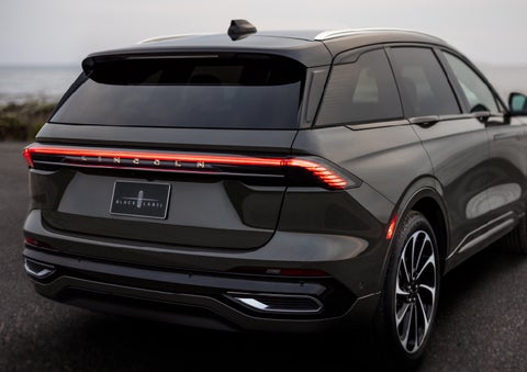 The rear of a 2024 Lincoln Black Label Nautilus® SUV displays full LED rear lighting. | McKie Lincoln, Inc. in Rapid City SD